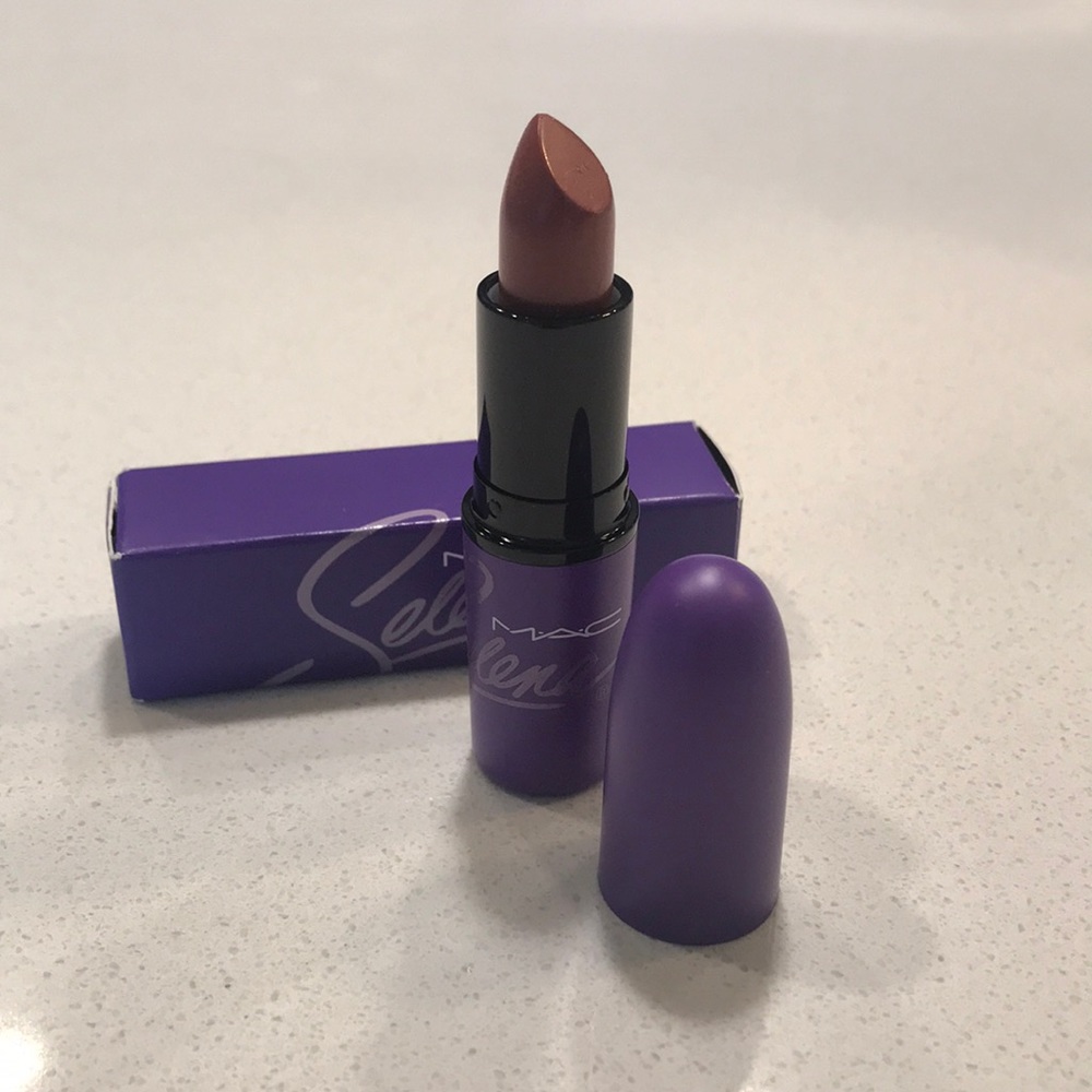 MAC Selena Lipstick in Amor Prohibido - New in box